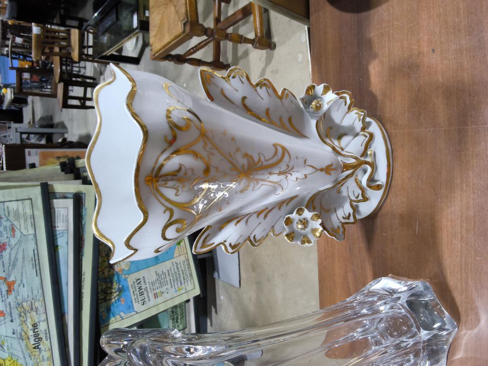 VASE BLANC DORÉ 