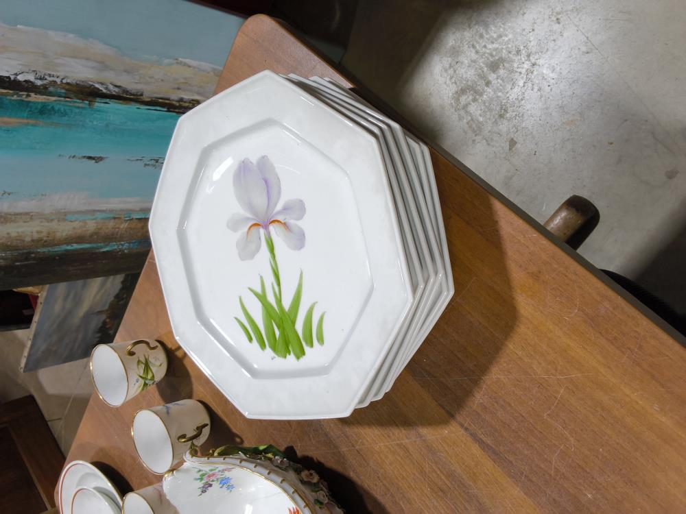 LOT DE 6 ASSIETTES PEINT PAR CHAMBRELAIN LIMOGES