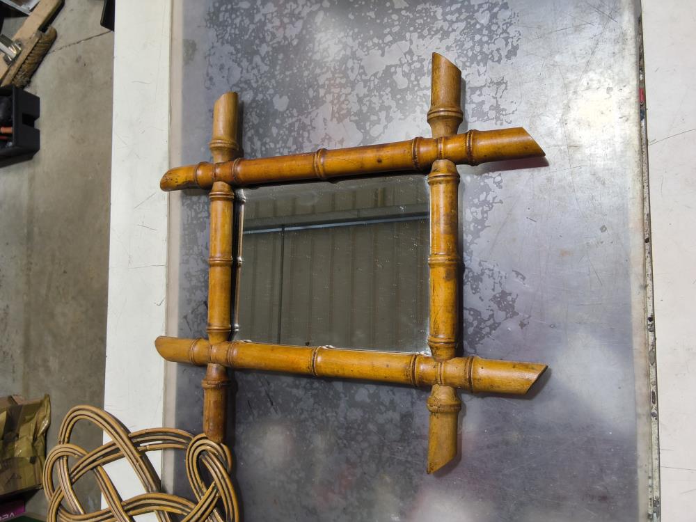 PETIT MIROIR ROTIN 