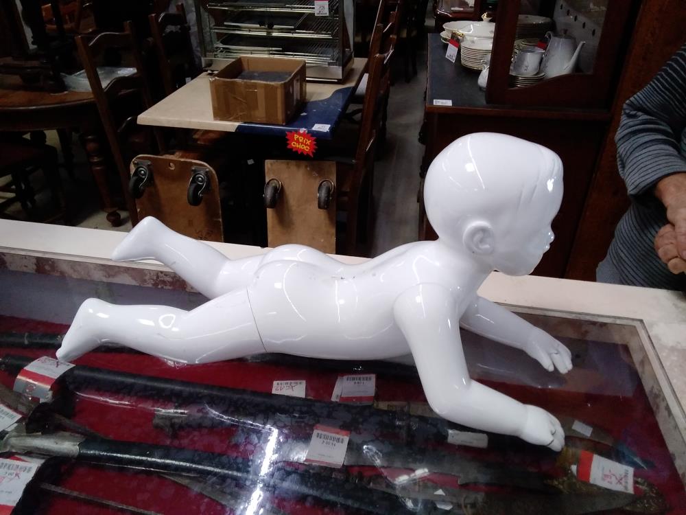 MANNEQUIN BÉBÉ 