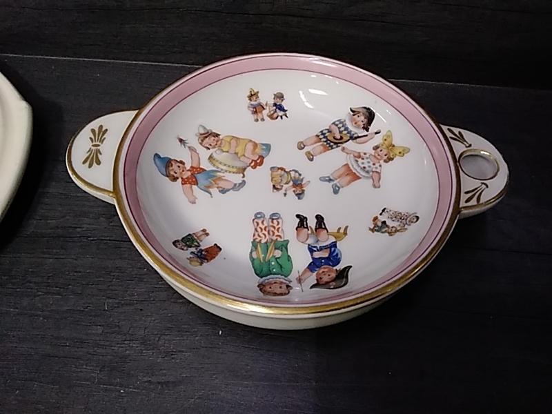 PLAT LIMOGES ENFANT ANCIEN 