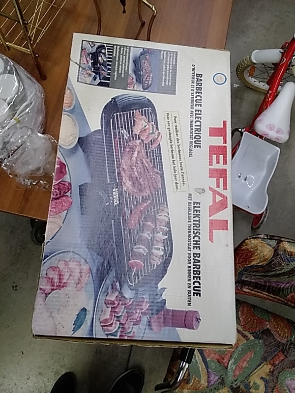GRILL ÉLECTRIQUE TEFAL