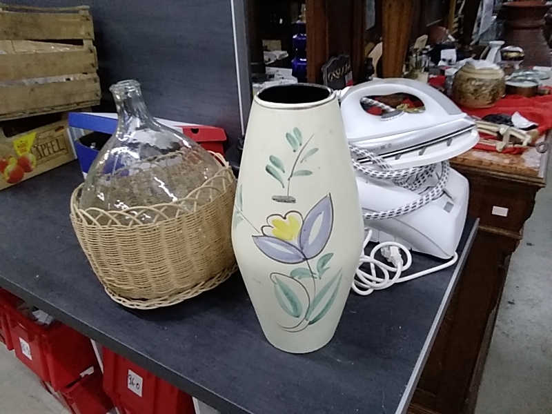 VASE BEIGE FLEUR 