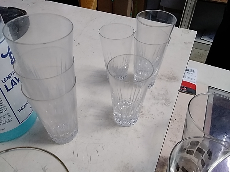 LOT DE 6 VERRES DIGESTIF 