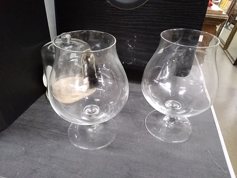 LOT DE 2 VERRES A COGNAC GM