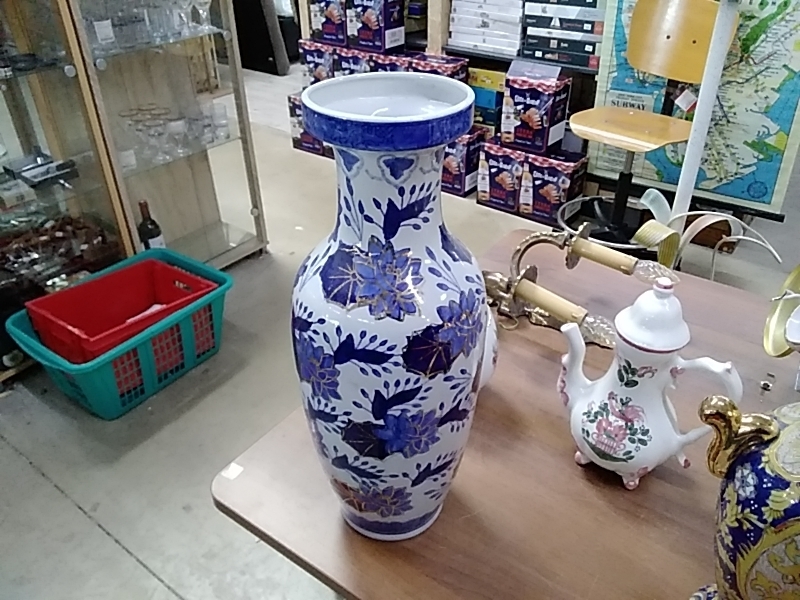 VASE BLEU HT 46 CM PORCELAINE 