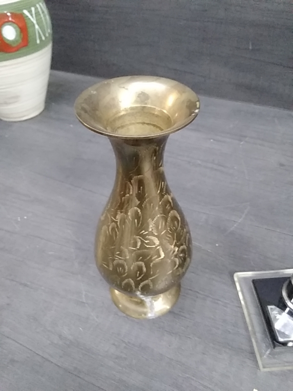 VASE LAITON 