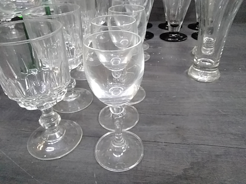 LOT DE 6 VERRES DIGESTIF 