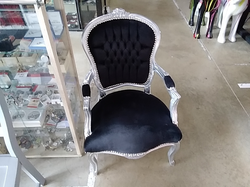 FAUTEUIL BAROQUE ARGENTÉ VELOURS NOIR