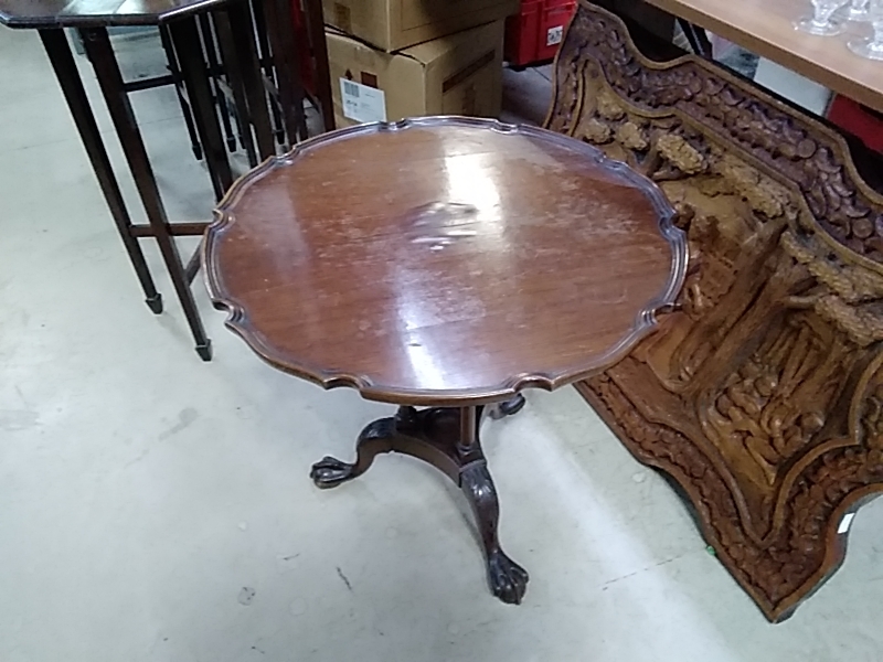  TABLE BASSE RONDE DIAMÈTRE 61CM DANS L’ETAT 