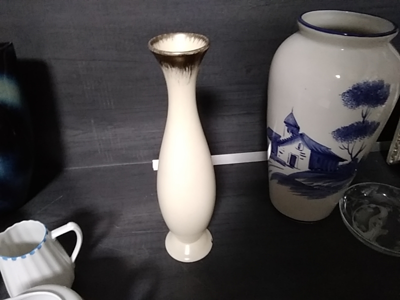 VASE DANS L’ETAT