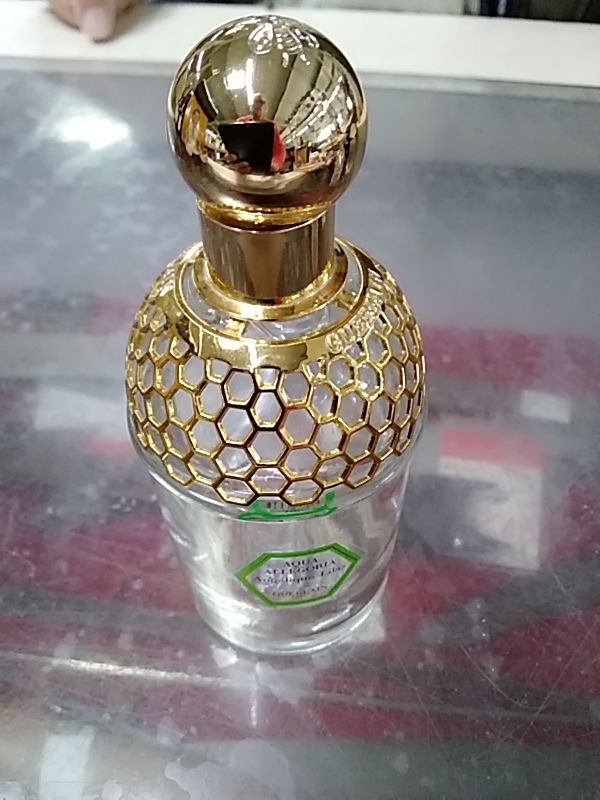 FLACON DE PARFUM GUERLAIN 