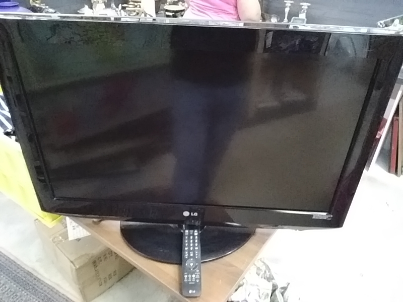 TV LG 80CM SANS TNT