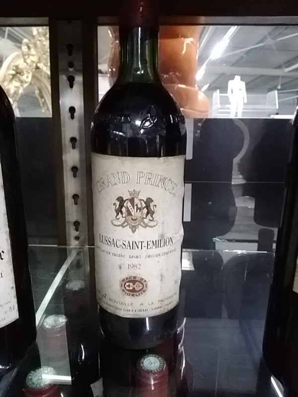 BDX LUSSAC ST EMILION GRAND PRINCE 1982