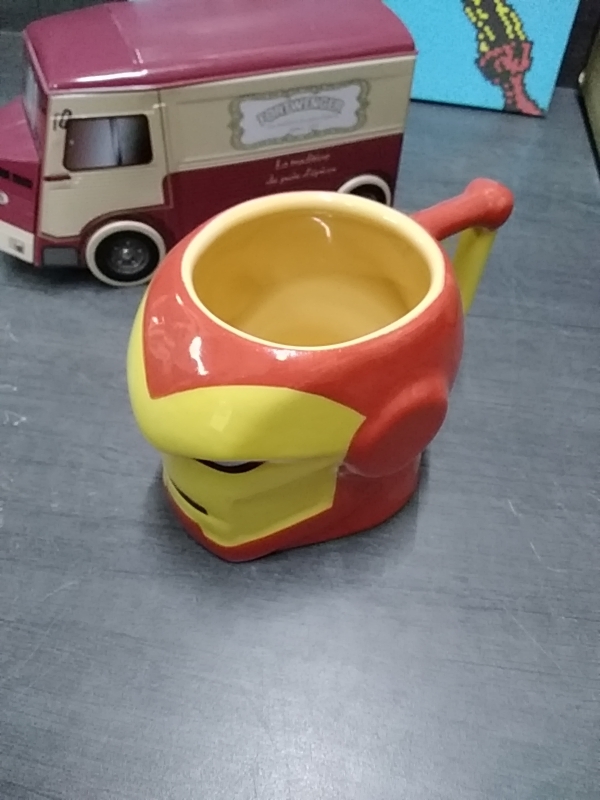 TASSE MARVEL