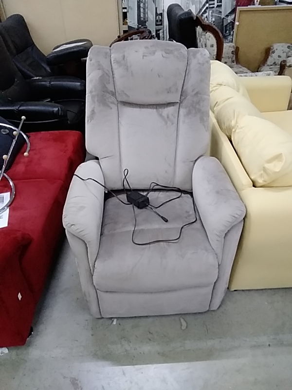 FAUTEUIL ÉLECTRIQUE ALCANTARA BEIGE