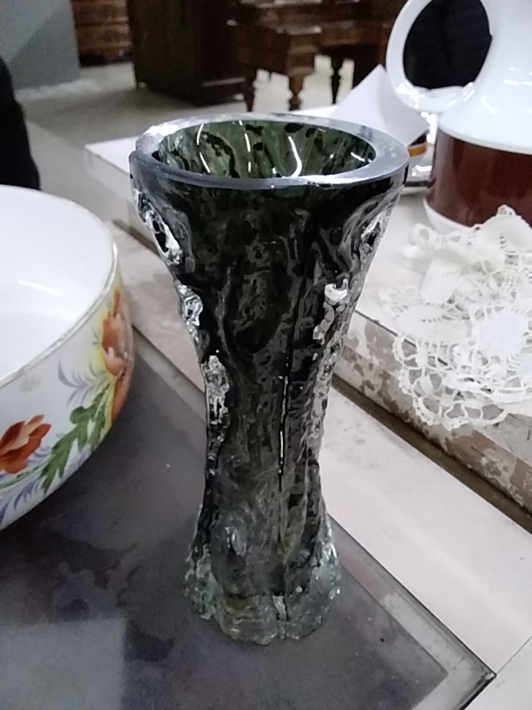 VASE VINTAGE 