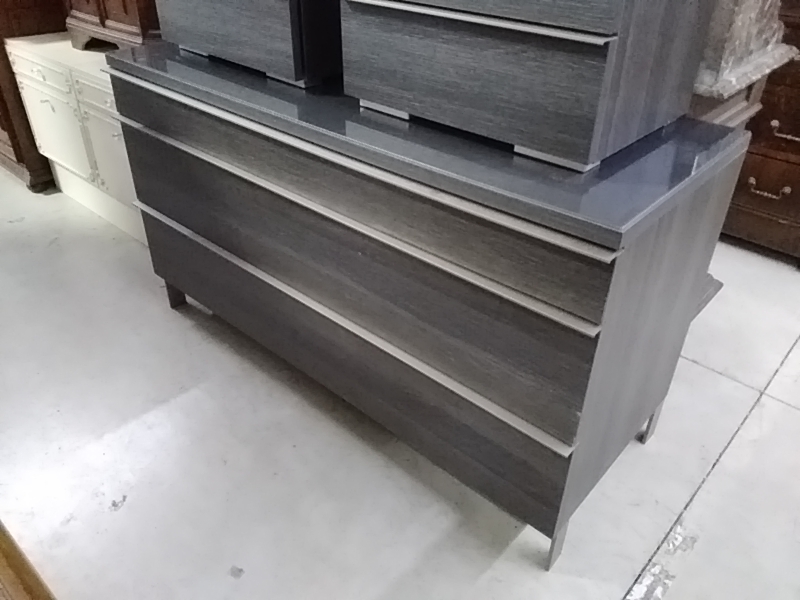 COMMODE 3 TIROIRS DESSUS VERRE EN L’ÉTAT MOBILIER DE FRANCE