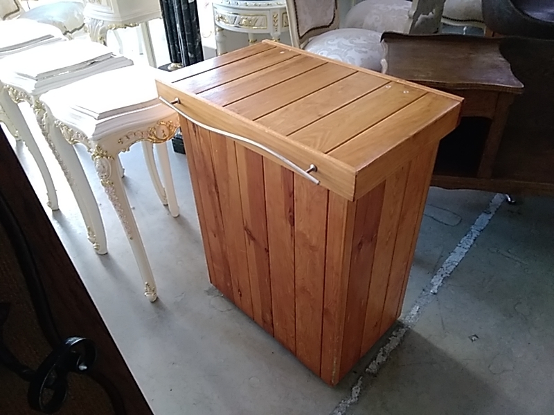 MEUBLE POUBELLE GRAND MODELE 