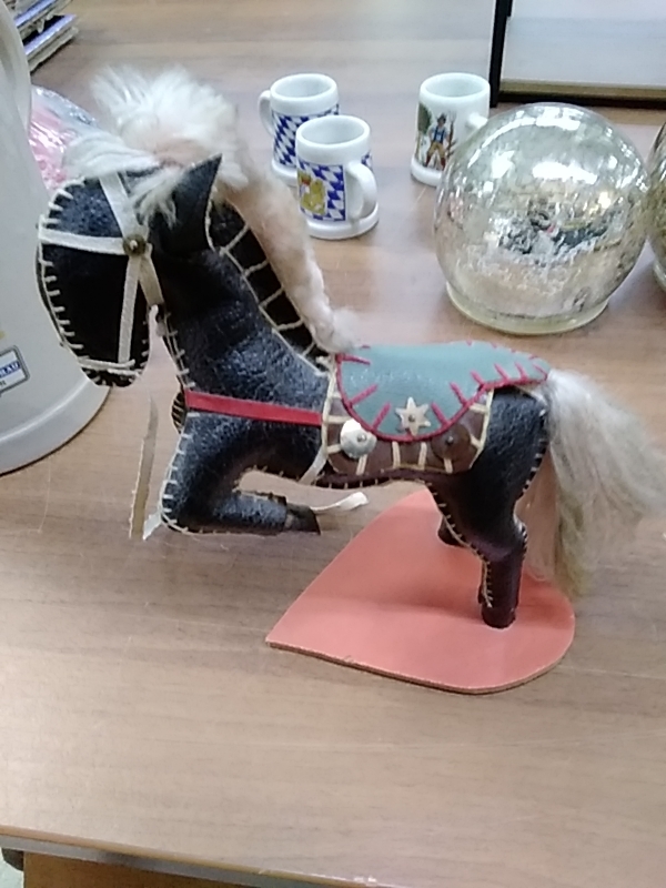 CHEVAL 