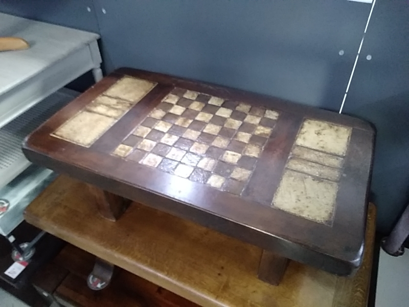 TABLE BASSE DAMIER CARRELAGE CHENE