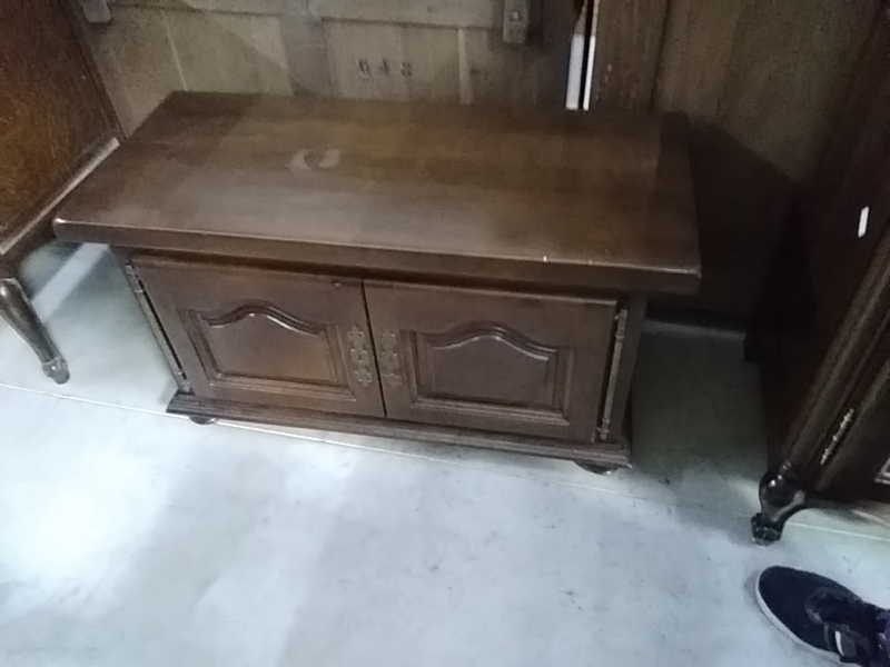 MEUBLE TV 2 PORTES CHÊNE 