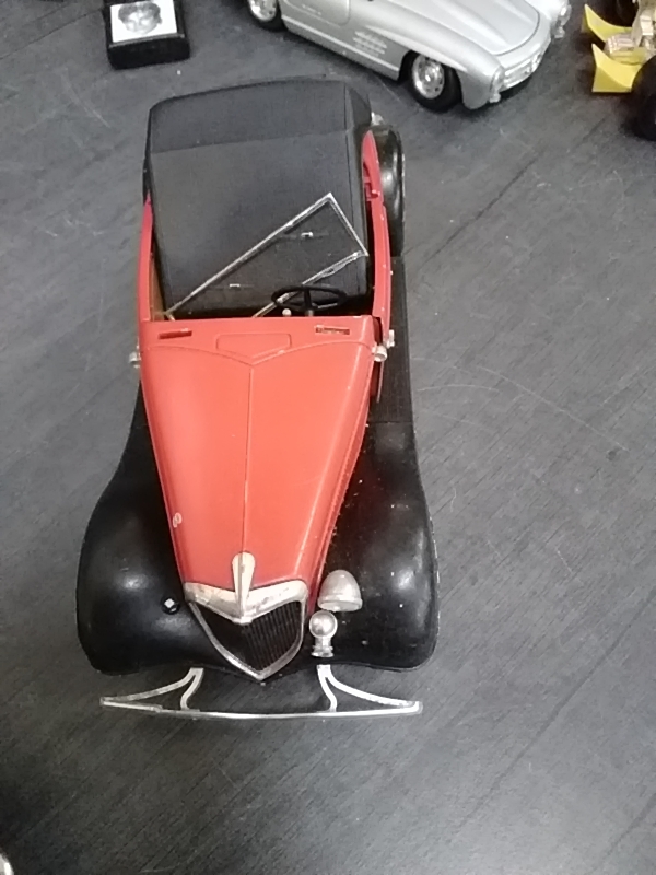 VOITURE DANS L’ETAT 