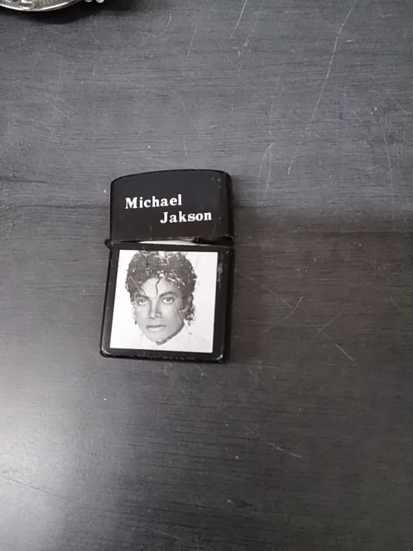 BRIQUET MICHAEL JACKSON 