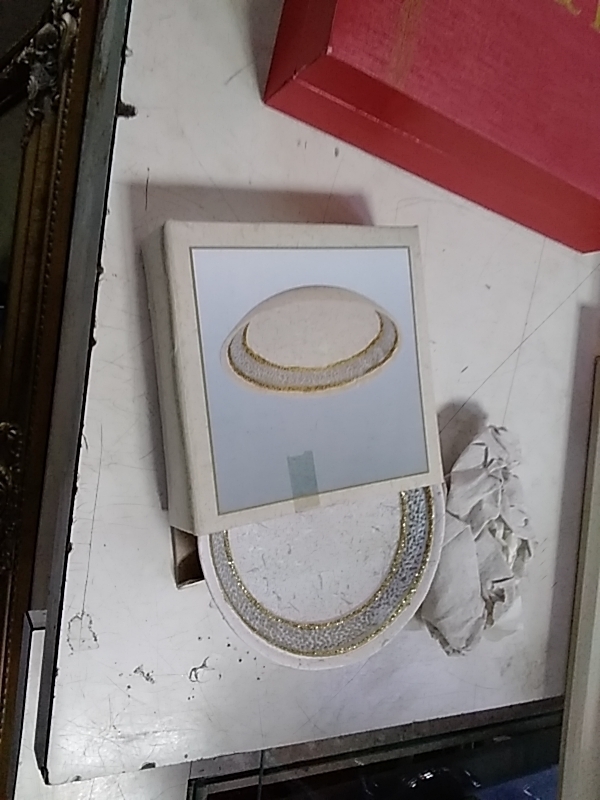 PETITE ASSIETTE RONDE DORÉE 