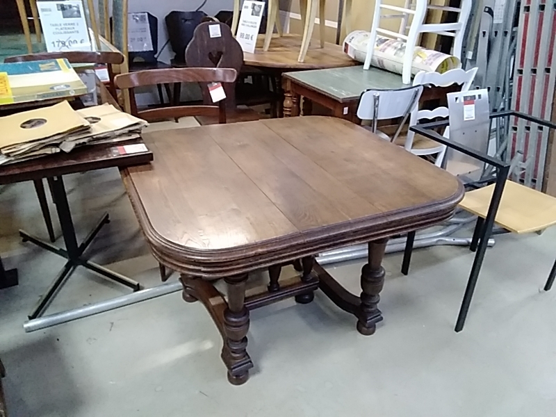 TABLE HENRI II 