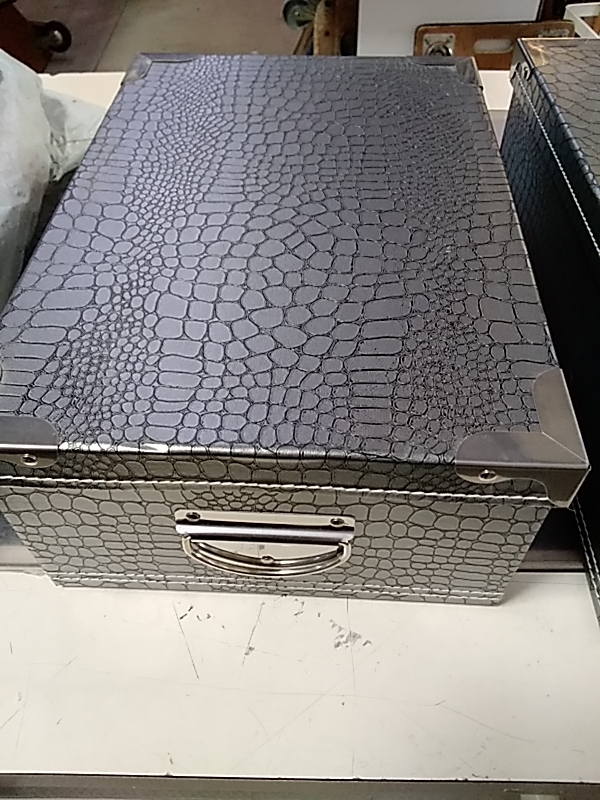 BOITE DECORATIVE