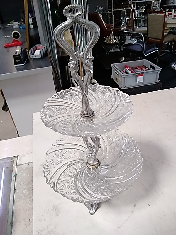 PLAT DE PRÉSENTATION 