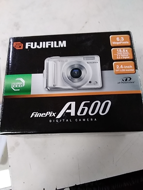 APPAREIL PHOTO FUJIFILM 