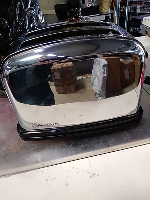 GRILLE PAIN RUSSELL HOBBS 