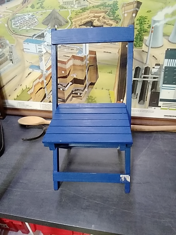 CHAISE ENFANT PLIABLE BOIS BLEU 