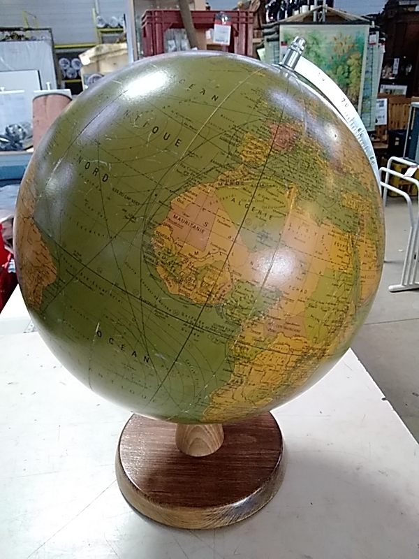 GLOBE TERRESTRE LUMINEUX VINTAGE 
