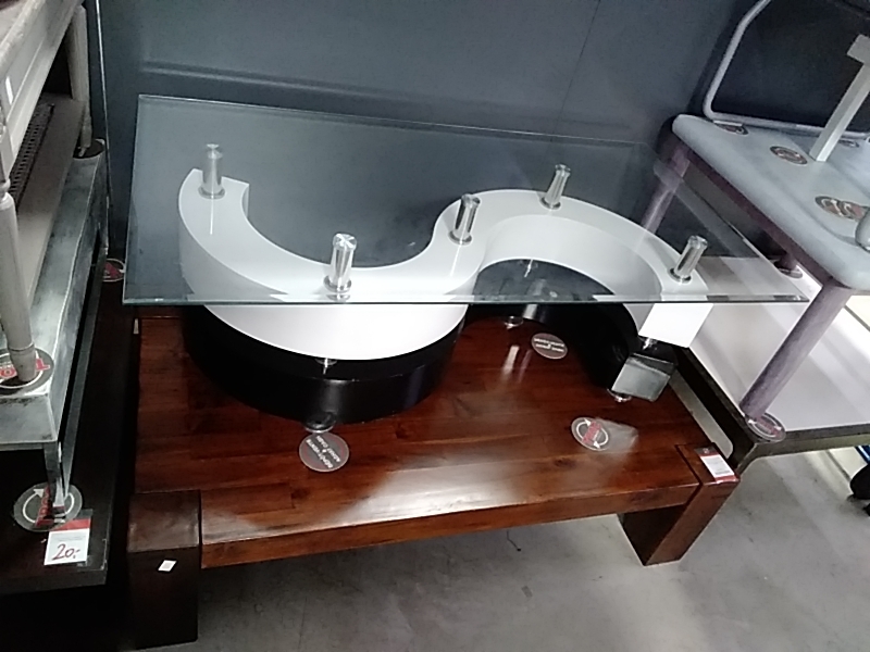 TABLE BASSE MODERNE VERRE