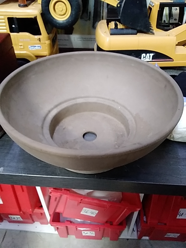 CACHE POT 