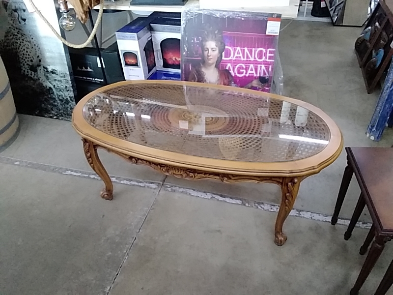 TABLE BASSE STYLE LOUIS XV CANNAGE ET VERRE