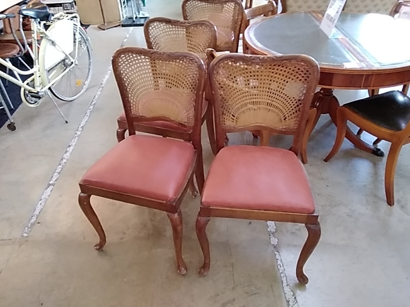 LOT DE 6 CHAISES CHIPPENDALE CANNÉES