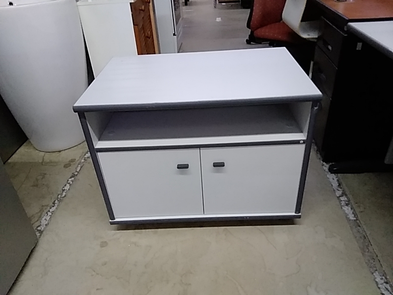 PETIT MEUBLE DE BUREAU GRIS CLAIR 2 PORTES 