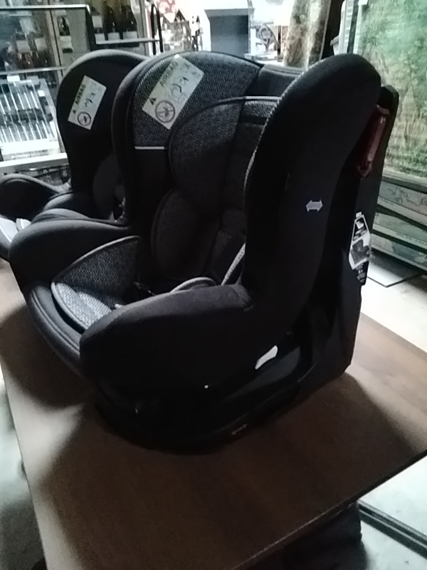 SIÈGE AUTO U TOUT PETITS