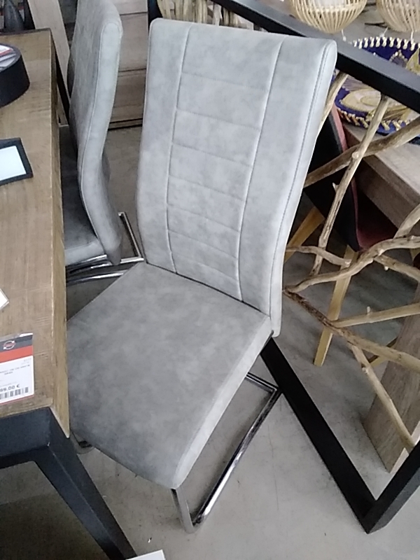 LOT DE 4 CHAISES GRISES