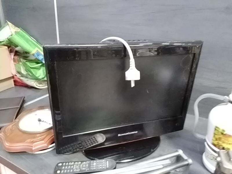TÉLÉVISION PETIT MODELE SCHAUB LORENZ 