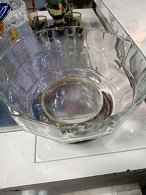SALADIER ANCIEN EN VERRE 