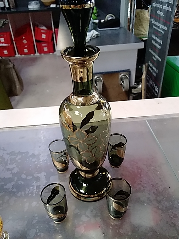SERVICE À LIQUEUR CARAFE ET 4 VERRES 