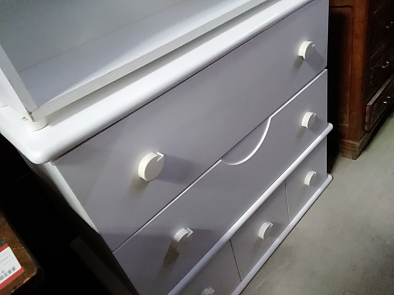 COMMODE NAFNAF