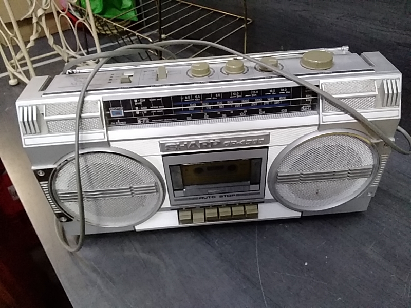 RADIO K7 SHARP 