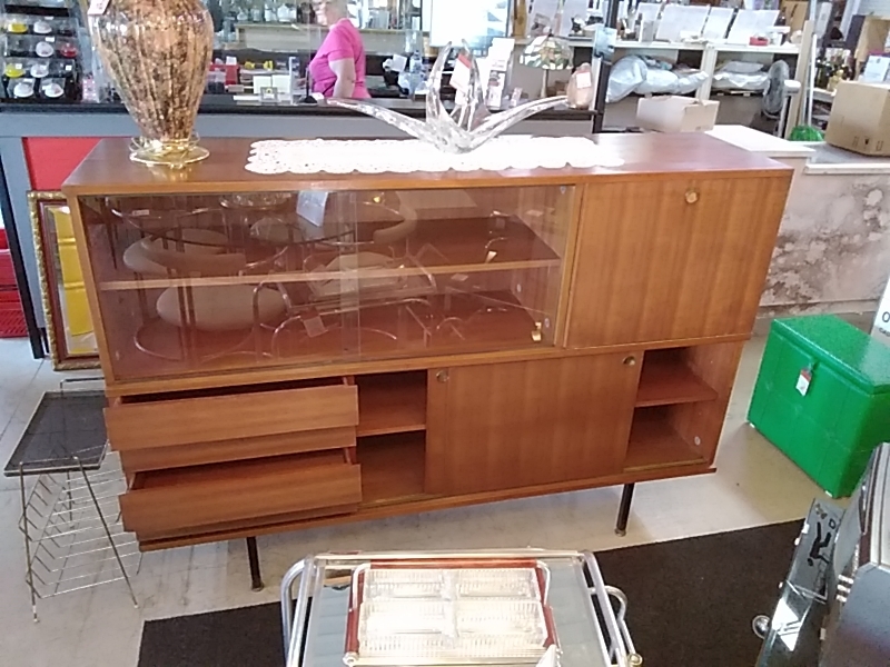 BUFFET VITRINE VINTAGE ANNEES 60 3 PORTES 4 TIROIRS 