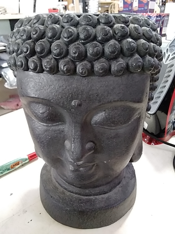 CACHE POT BOUDDHA 